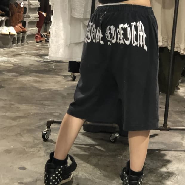[3265]Disney black half sweat shorts