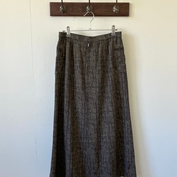 APHRODITE 사이드 포켓 스커트