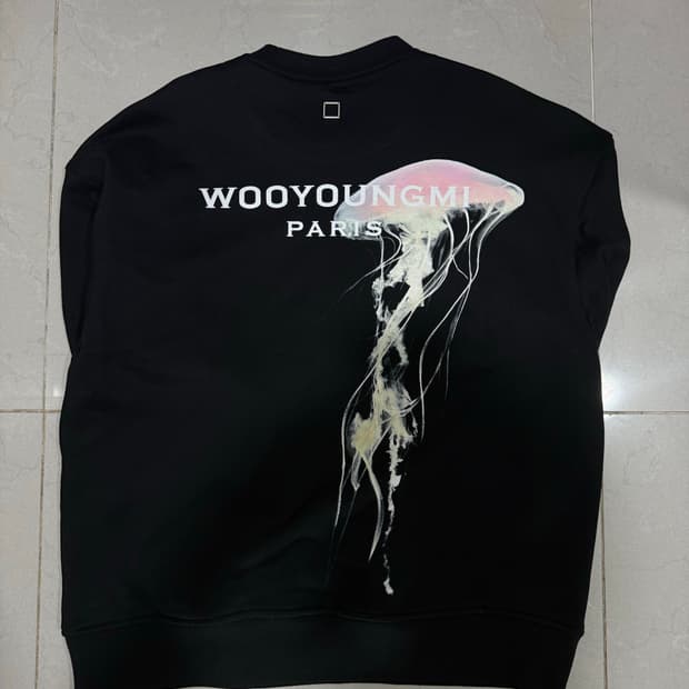 [당일출고,46사이즈] 25ss 우영미 젤리피쉬 맨투맨