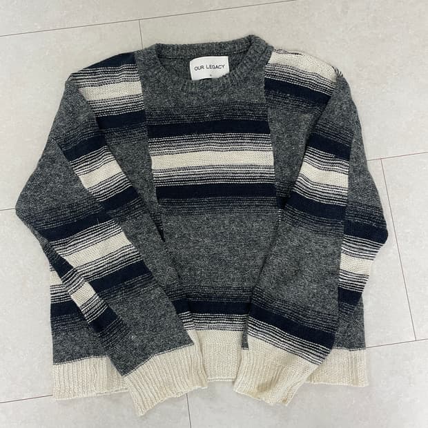 아워레가시 니트