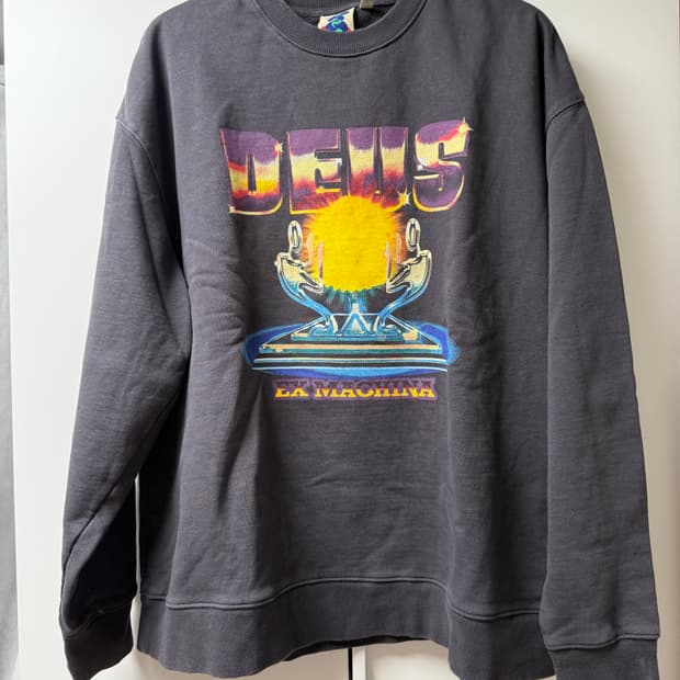 데우스 Deus Ex Machina 맨투맨 XL