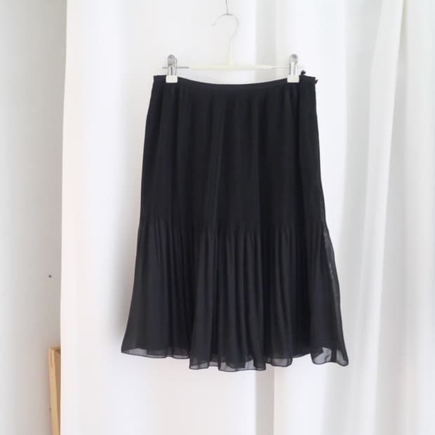 pleats midi skirt -