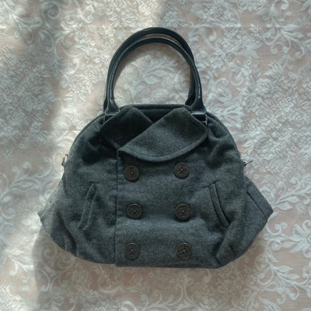 Muta p-coat shoulder bag