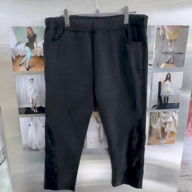 블랙 카프리 팬츠