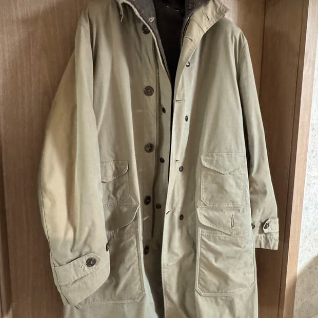 캡틴션샤인x빔즈 콜라보 콜드웨더 코트 100사이즈