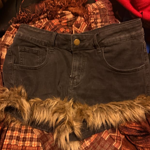 갸루 퍼 반바지