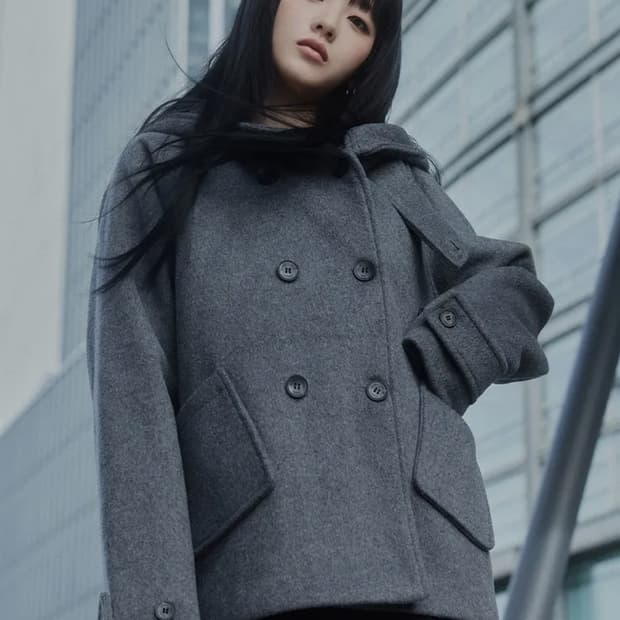 미세키서울 Hoodie double button coat charcoal