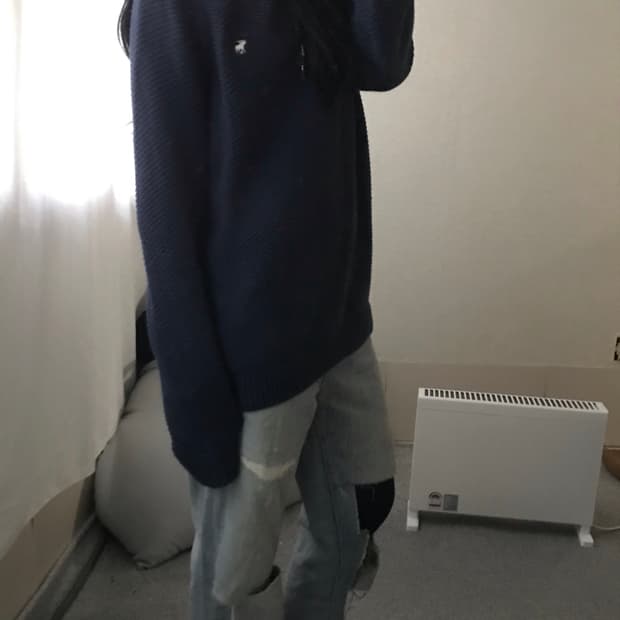 아베크롬비 네이비 루즈핏 니트