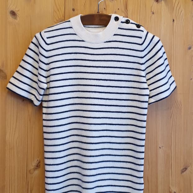 44.버버리 Cashmere 반팔니트