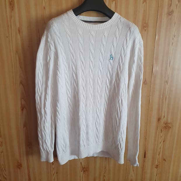 헤지스 꽈배기 니트105