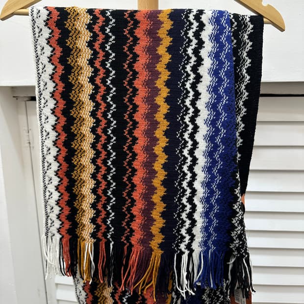미쏘니 MISSONI 패턴 니트 머플러