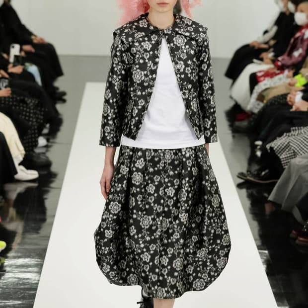 Floral Jacquard Transformed Volume Skirt