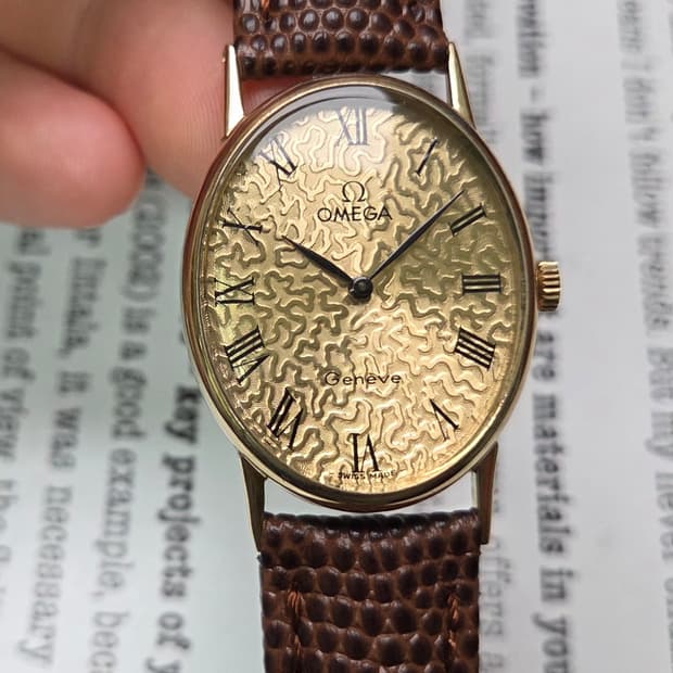 레어] 빈티지 오메가 제네브 엘립스 지진판(플라워판) 금장 수동 메커니컬