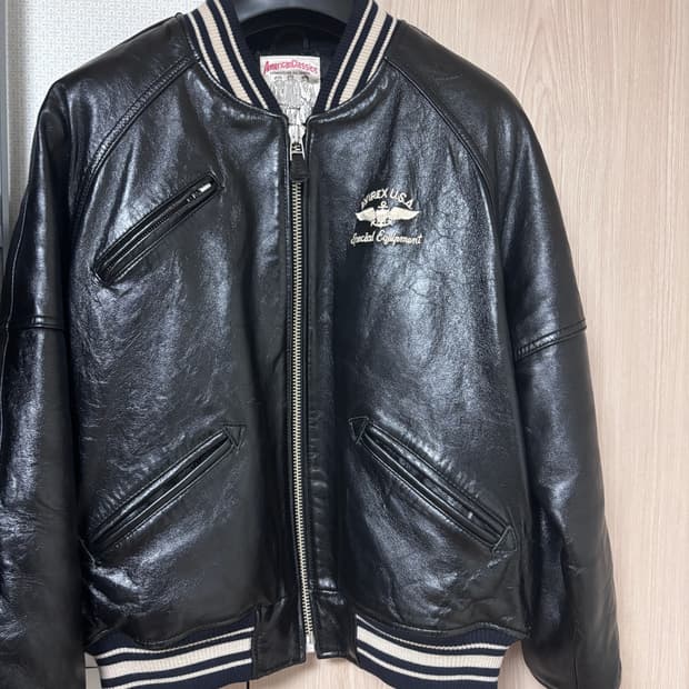 아비렉스 레더 아이콘 바시티자켓