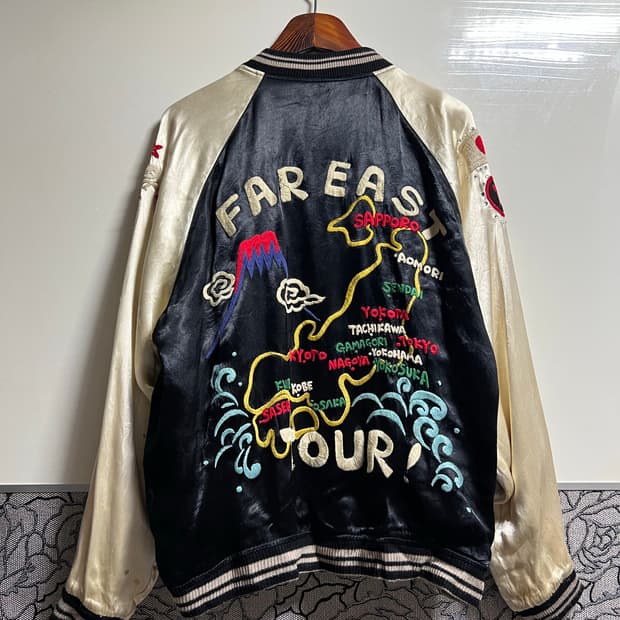 CROPPED HEADS 크롭드헤드 양면 레이온 스카잔