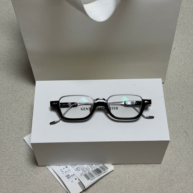 젠틀몬스터 가타 블랙