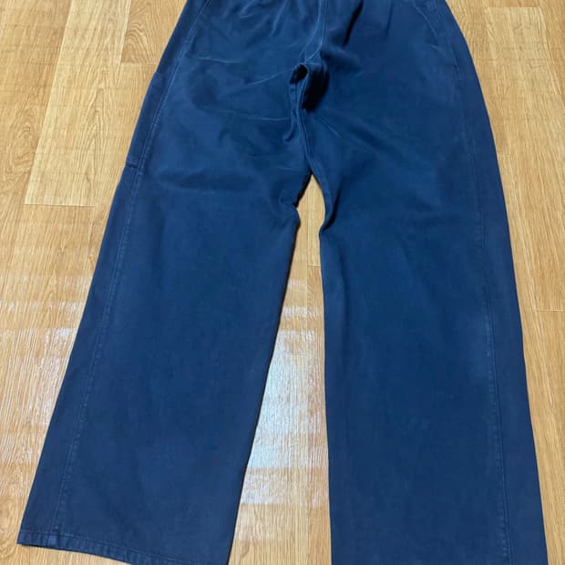 이지 갭 엔지니어드 바이 발렌시아가 사틴 카고 팬츠 네이비