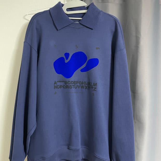 자라 X 아더에러 니트카라 절개패턴 맨투맨