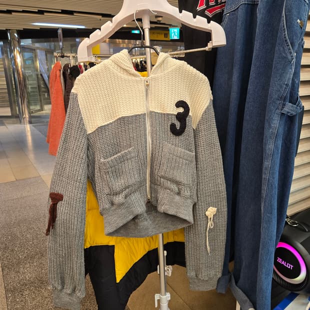 [쿨거환영] KIJUN 크로셰 니트 크롭 후드 집업