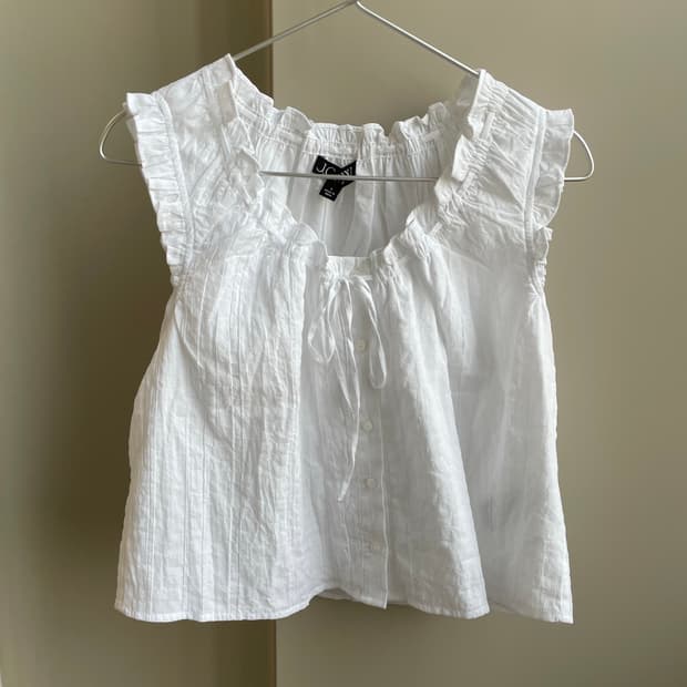 JCREW  Ruffletrim top S