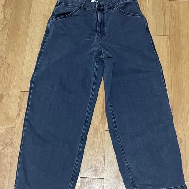 유니클로U 와이드핏 컬러진 