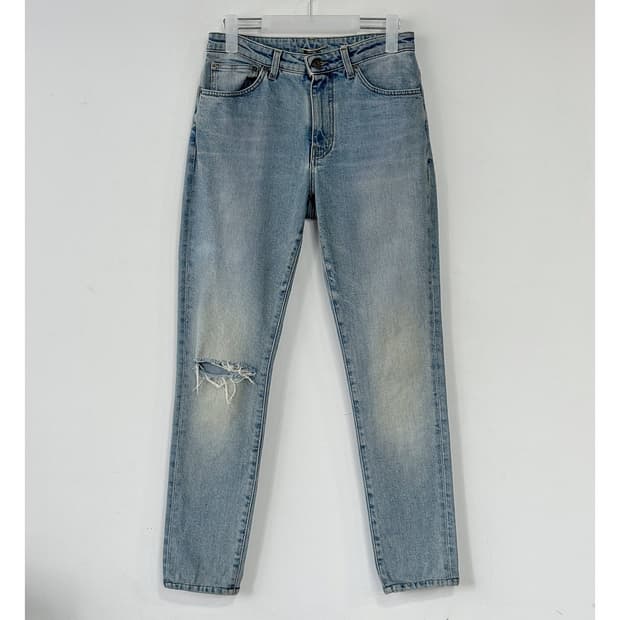 생로랑 디스트레스드 슬림 진