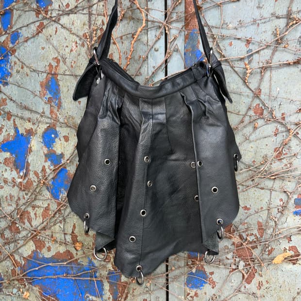 Jpn 피어싱 레더백