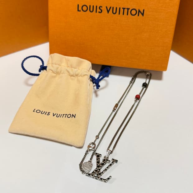 [S+급/한정판] 루이비통 x 쿠사마 야요이 인피니티 닷 펜던트 목걸이