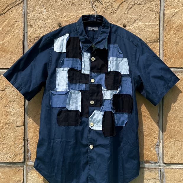 꼼데가르송 다나카 옴므 멀티 블루 패치워크 반팔 셔츠 AD2003