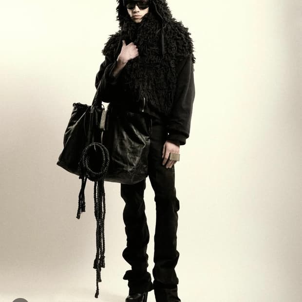 Pln 리버시블 퍼 자켓 블랙