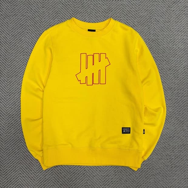 언디핏 베이직 로고 맨투맨 v1319