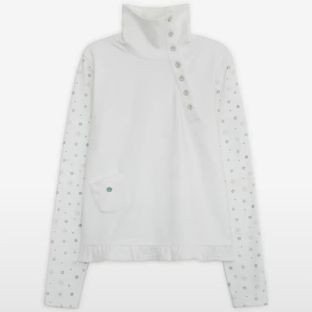 플라워 버튼 폴라 탑 (화이트)