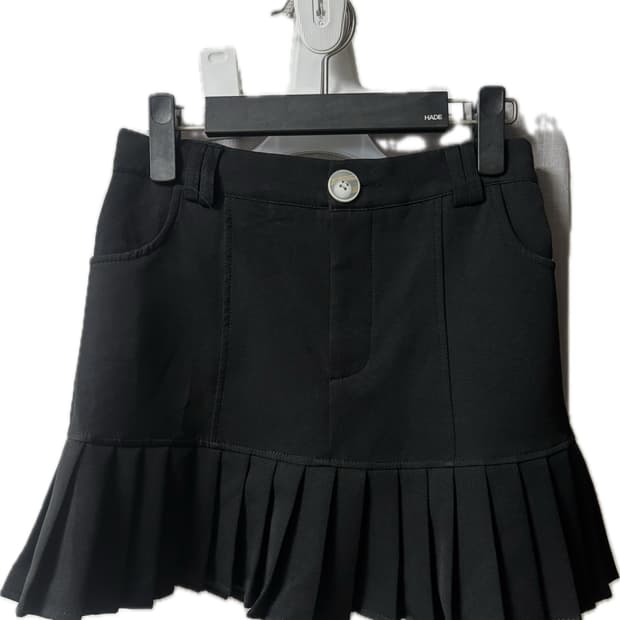 필파랑 블랙 플리츠 미니스커트