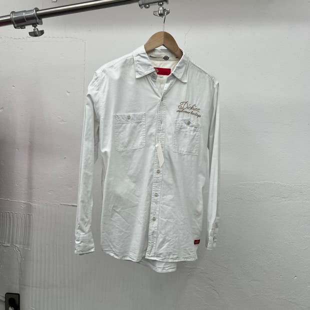 [L] DICKIES LINEN STENCIL SHIRT