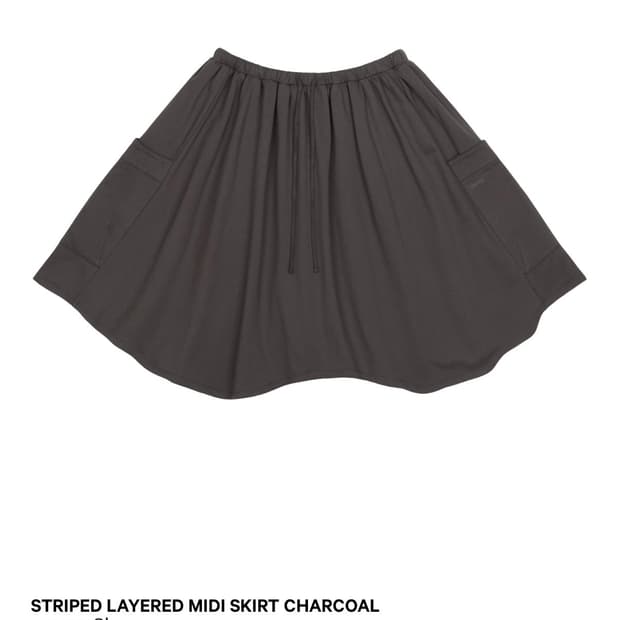 코이세이오 STRIPED LAYERED MIDI SKIRT CHARCOA