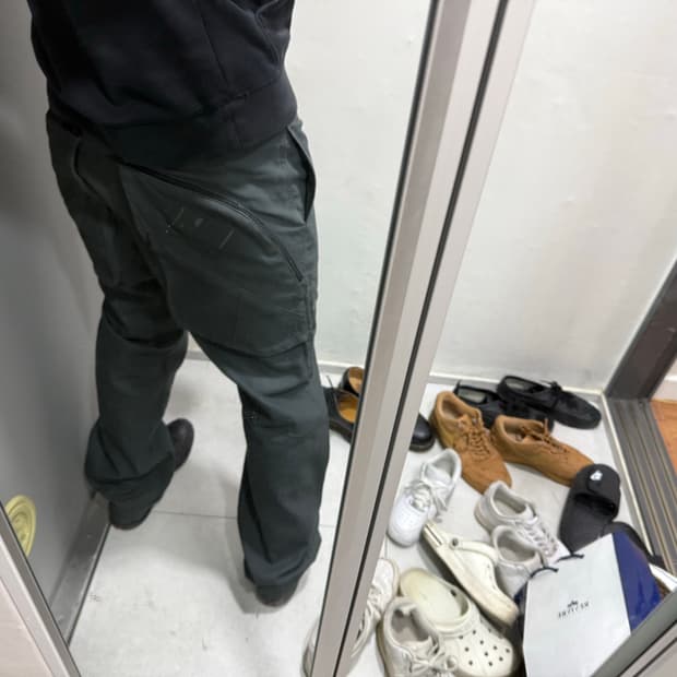 플라스틱 프로덕트 바지