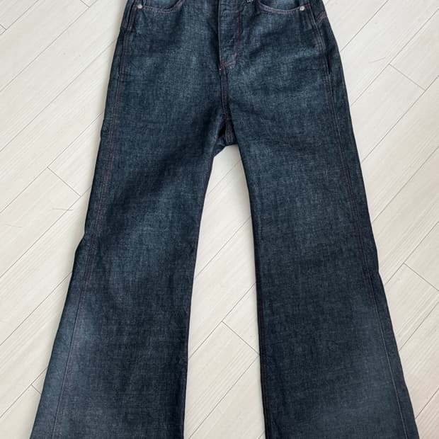 [2] 웨이비니스 슬로프 플레어 데님