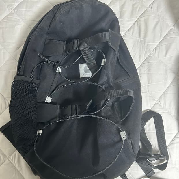 칼하트 킥플립 리플렉티브 백팩 블랙.