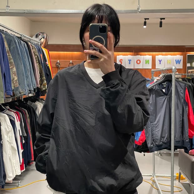 IZOD 빈티지 바람막이 웜업(블랙)  