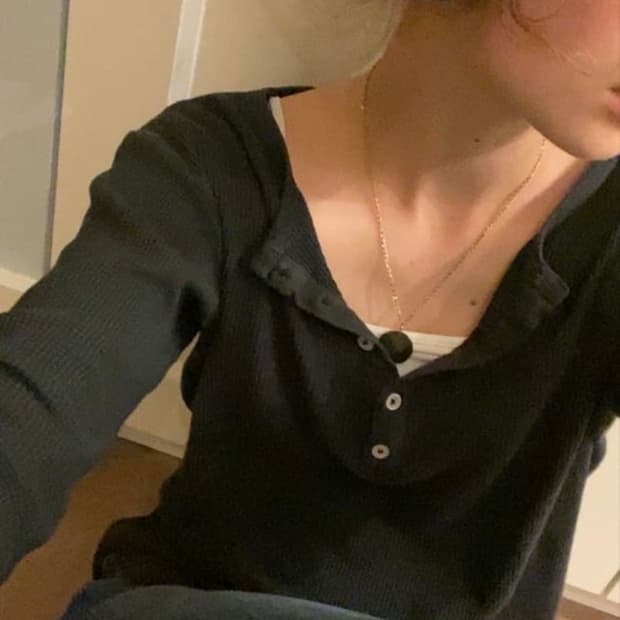 브랜디멜빌 버튼 니트