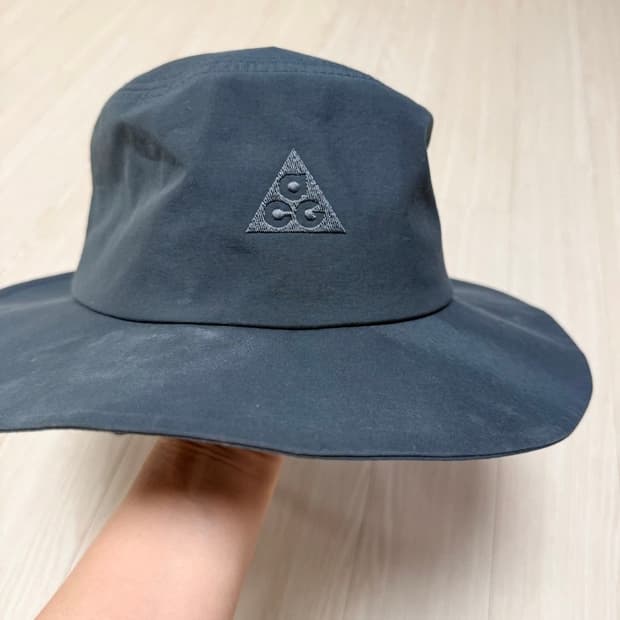 나이키 ACG 벙거지 버킷햇 s/m 등산 러닝