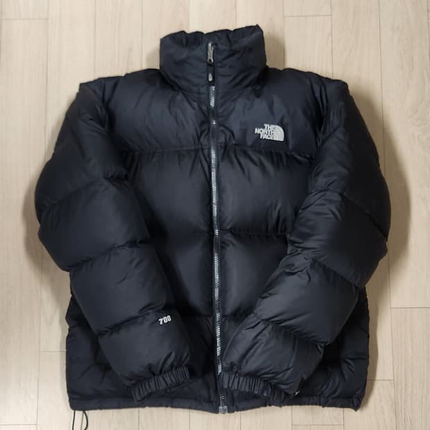 노스페이스 해외판 눕시 구스패딩 M  (95-100)