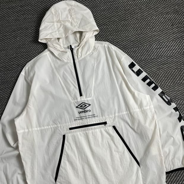 엄브로 빅로고 박시핏 나일론 우븐 아노락y 3503