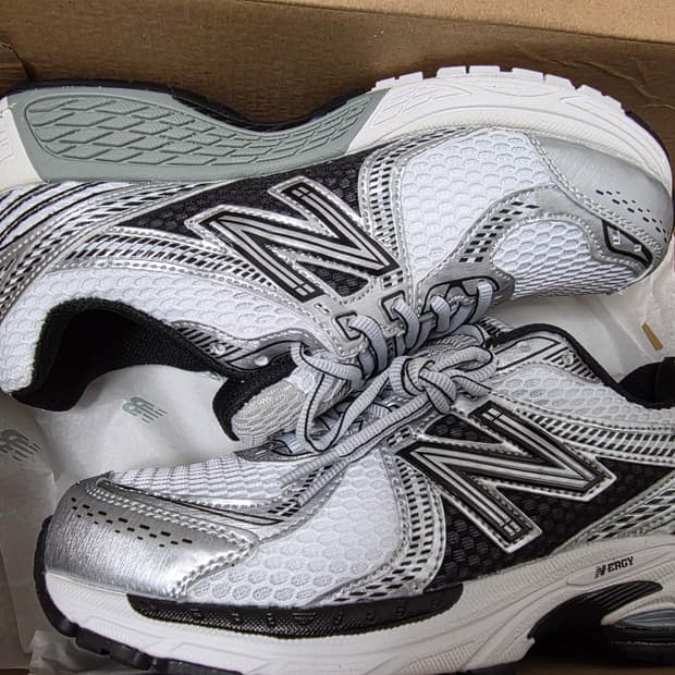 뉴발란스 860 화이트 실버 운동화 230