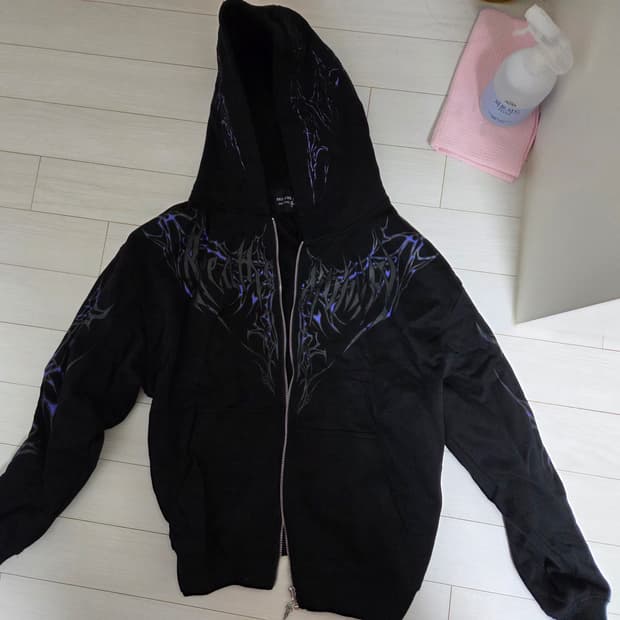 Breathedivinity 후드 집업 S사이즈