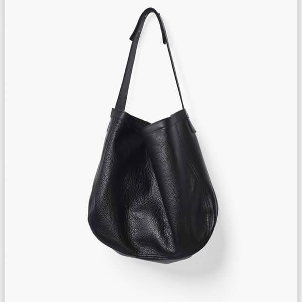 이얼즈어고 레더 뉴스페이퍼 보이 백