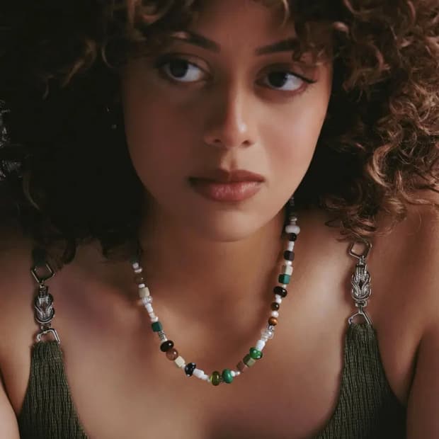 에씰미 HANDMADE GREEN MUSHROOM NECKLACE