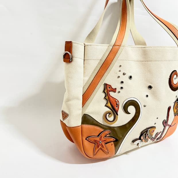 프라다 Sea Life 카나파 캔버스 토트백