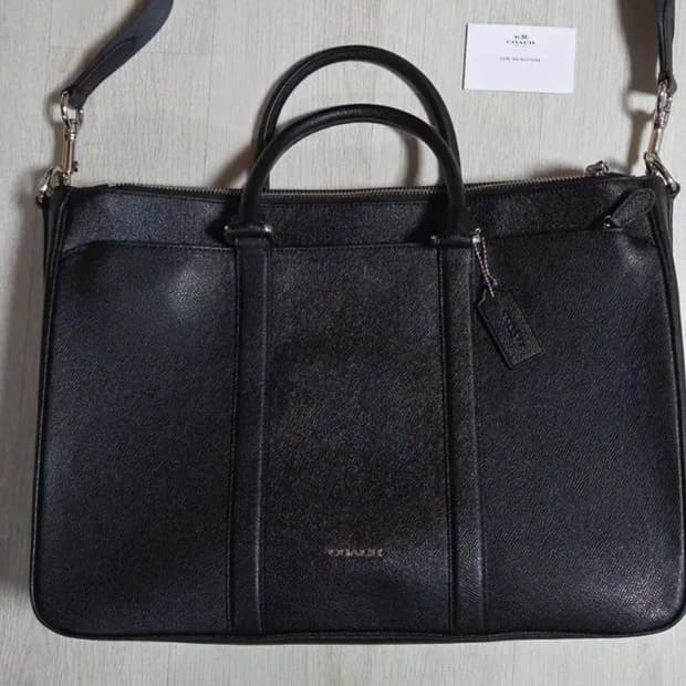 (착샷) 코치 사피아노 브리프케이스 크로스백 서류가방 coach