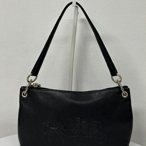 코치 블랙 마차 엠보 레더 숄더 호보백